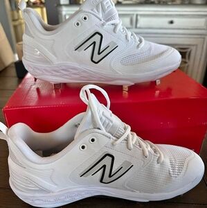 New Balance Fresh Foam x Velo v3 Metal Cleats